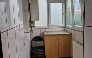 De inchiriat apartament cu 3 camere , Oltenitei sector4 - Poză 11
