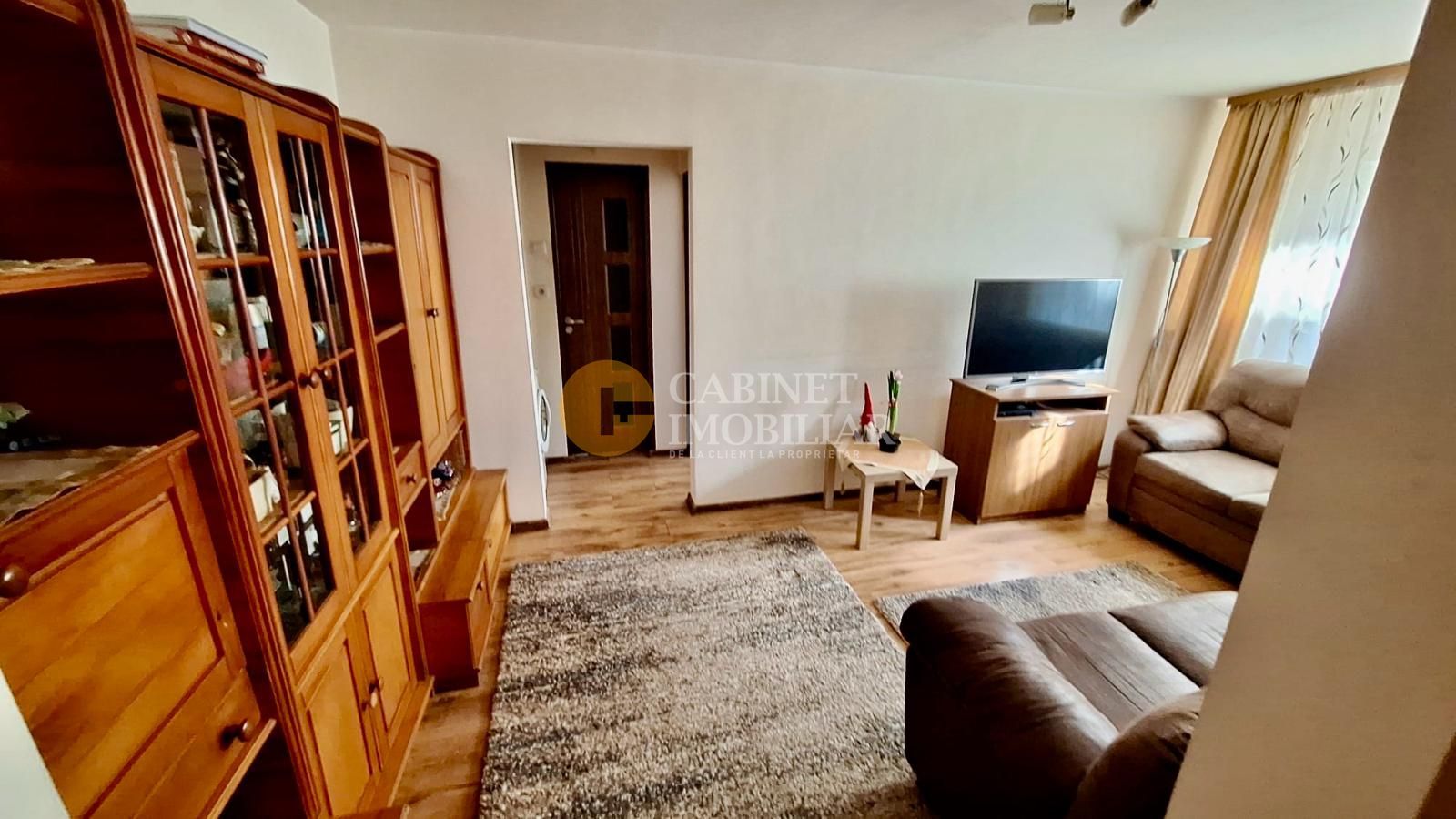Apartament 2 Camere Zona Frumoasa -Parter Inalt -Bloc 1984 - Poză 3