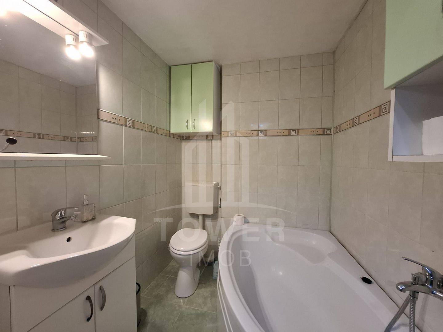 Apartament 3 camere la vila de închiriat - Poză 7