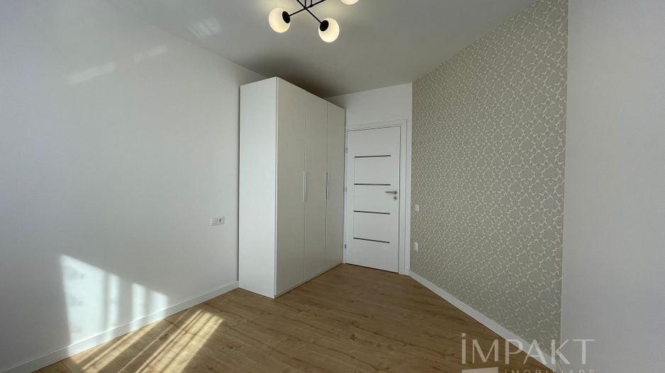 Apartament 3 camere, zona Europa, prima inchiriere - Poză 9