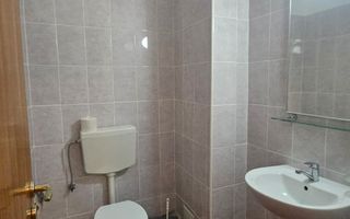 Apartament 3 camere 2 bai terasa Lidl Selimbar - Poză 9