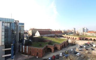 50 de metri de UMFT,  2 camere, centrala proprie. - Poză 1