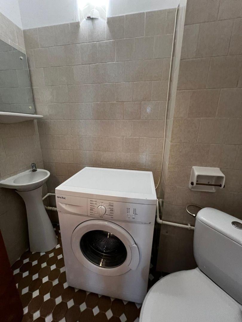 Apartament 3 camere decomandate | Tomis 3 – zona Mega Image | 76 mp - Poză 12