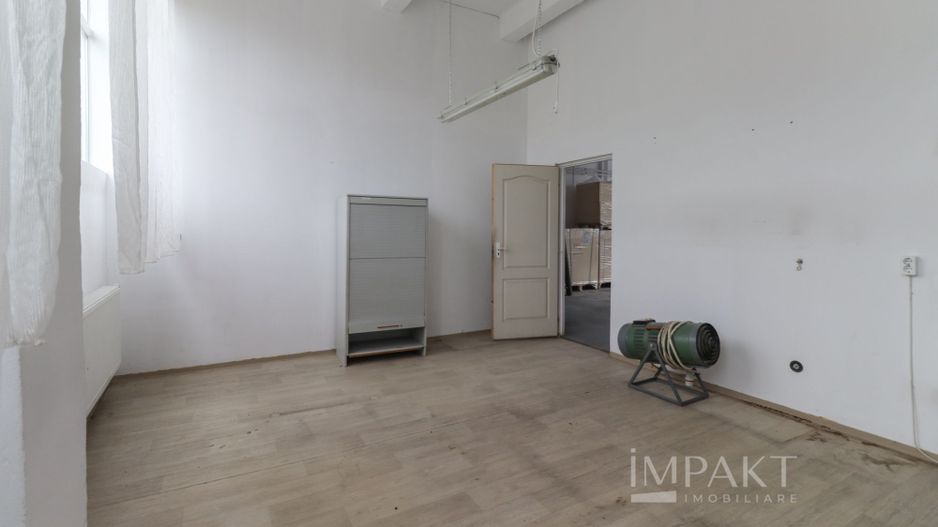 Hala de 614 mp la inchiriat open-space zona Piata 1 Mai - Poză 4