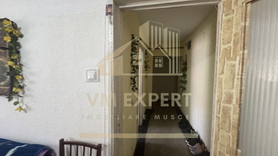 APARTAMENT 2 CAMERE ETAJ 2 GRUI CAMPULUNG - Poză 7