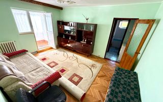 3 Camere - Liber - Etaj 1 - Tesatura - Poză 1