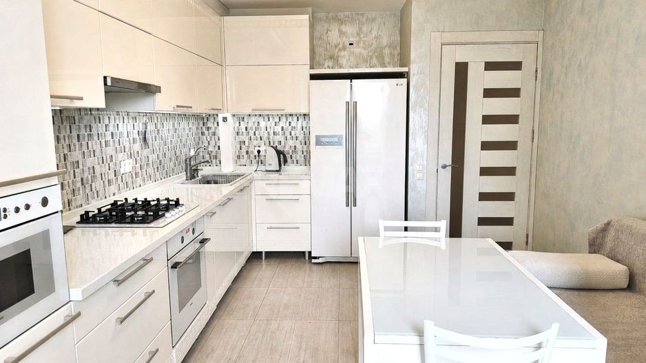 Apartament cu 1 cameră de închiriat pe str. Nicolae Testemițanu – 52 m - Poză 1
