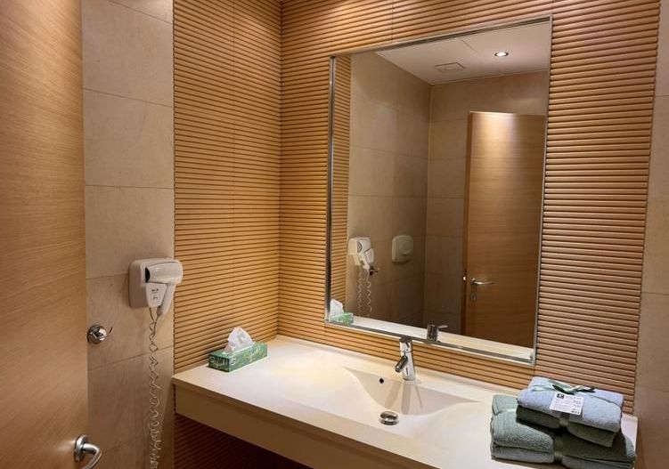 APARTAMENT  - MOBILAT SI UTILAT COMPLET(NOU) zona VITAN -BARZESTI - Poză 8