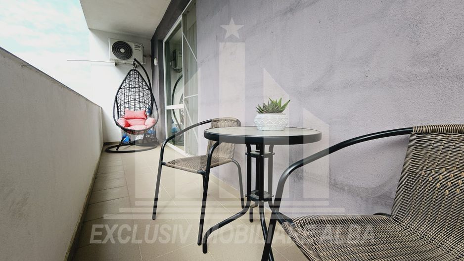 Apartament cu 3 camere de vanzare, Ampoi 3 - Poză 8