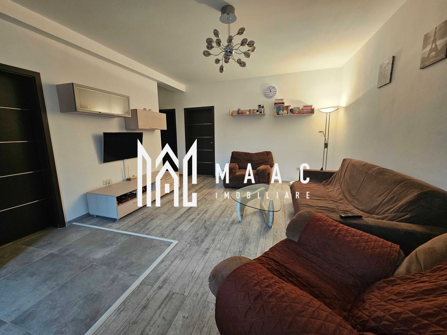 Apartament la casă I 3 camere I Curte proprie I C. Cisnădiei - Poză 2