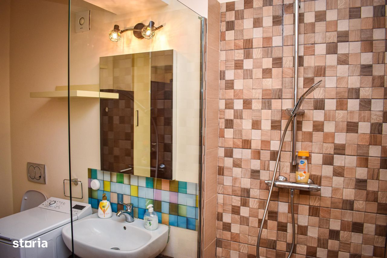 Vanzare Apartament 2 Camere  LUX vis-a-vis de Mall Vitan cu Centrala Proprie - Poză 10