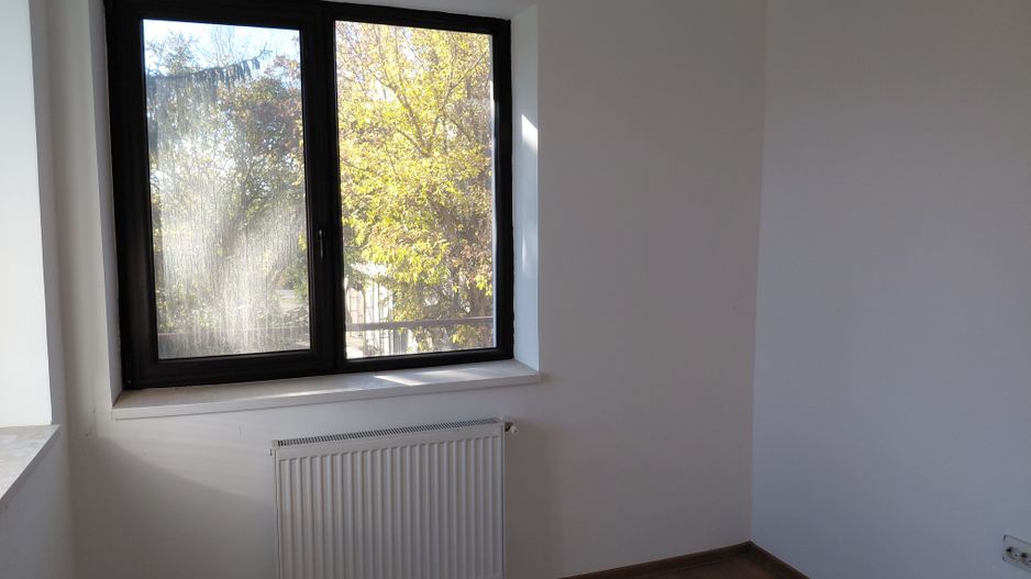 De vânzare – Casă D+P+2E+M în zona ultracentrală ideala pentru afacerea ta! - Poză 47