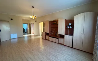 Casa individuala cu garaj . Zona Decathlon - Poză 11
