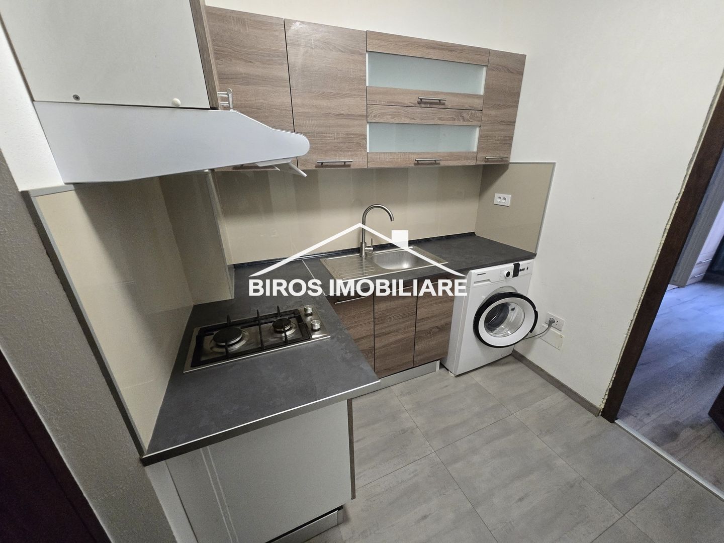 Garsoniera Institut - Putnei - Poză 4