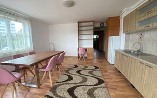 Închiriere apartament 3 camere -  zona Petrom - Poză 1