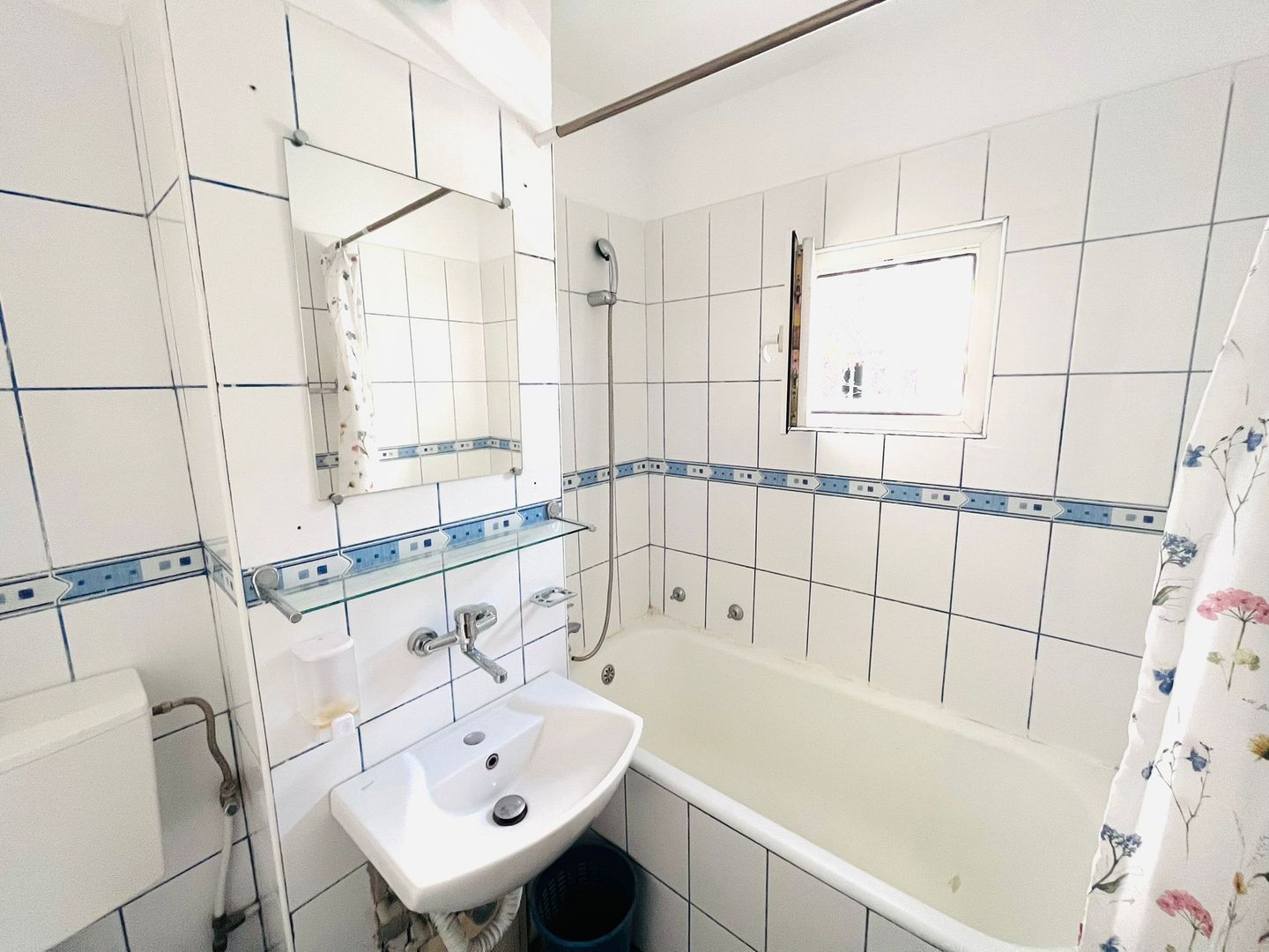 APARTAMENT MODERN DECOMANDAT BLOC ANVELOPAT 1978 CRANGASI - Poză 7