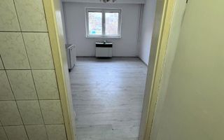 Garsoniera 22 mp | Zona Lazaret | Etaj 1 - Poză 4