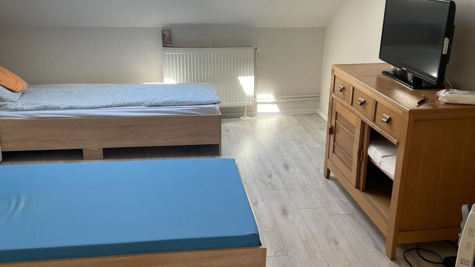 Vila pretabila pentru scoli,after school - Poză 5