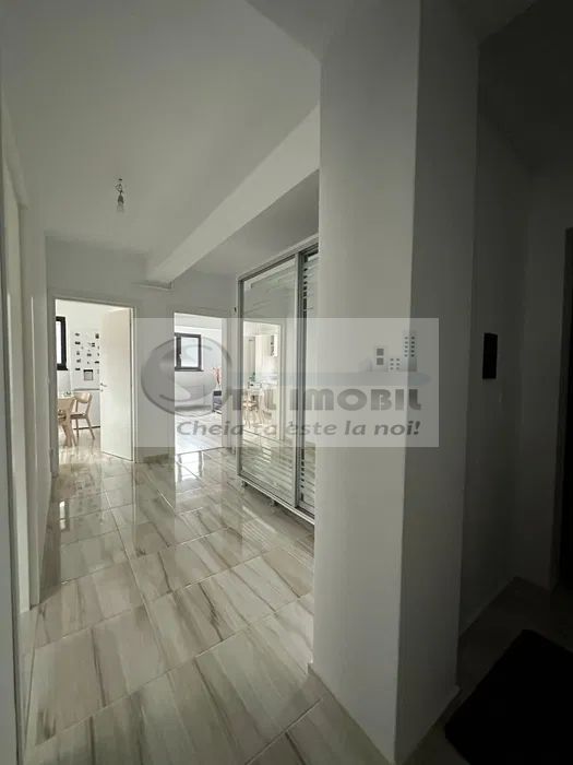 Proprietate Eleganta, Zona Bucium Plopii fara sot - Poză 1