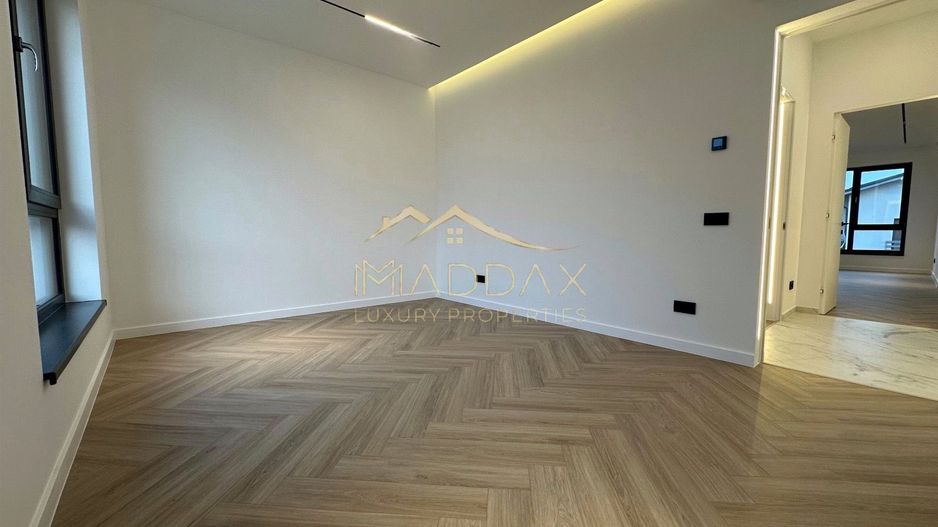 Vila individuala *432mp* + curte // 6 locuri Parcare / Pipera-Tunari - Poză 23