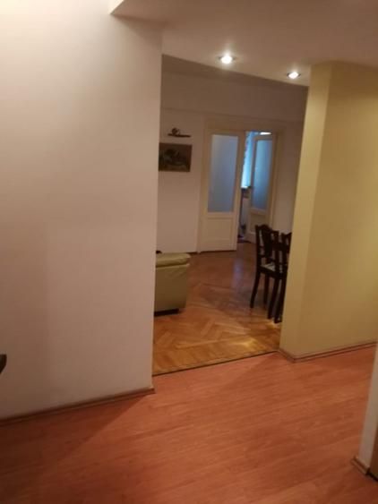 Apartament cochet 2 camere, Parc Cismigiu, etaj 2, centrală proprie, bloc solid - Poză 11