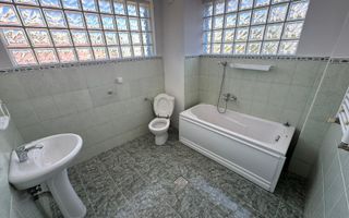 Oportunitate investitie cladire birouri proprie centrala pe fiecare etaj - Poză 22