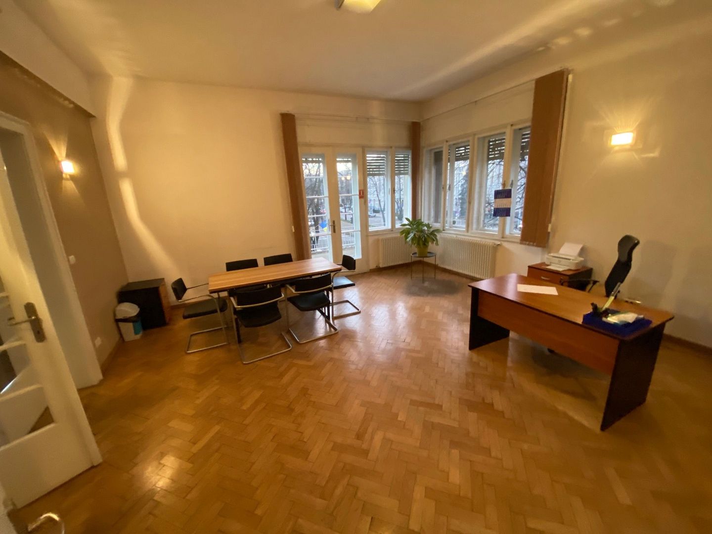 Spațiu de birouri de 143mp de închiriat în zona Central - Poză 1