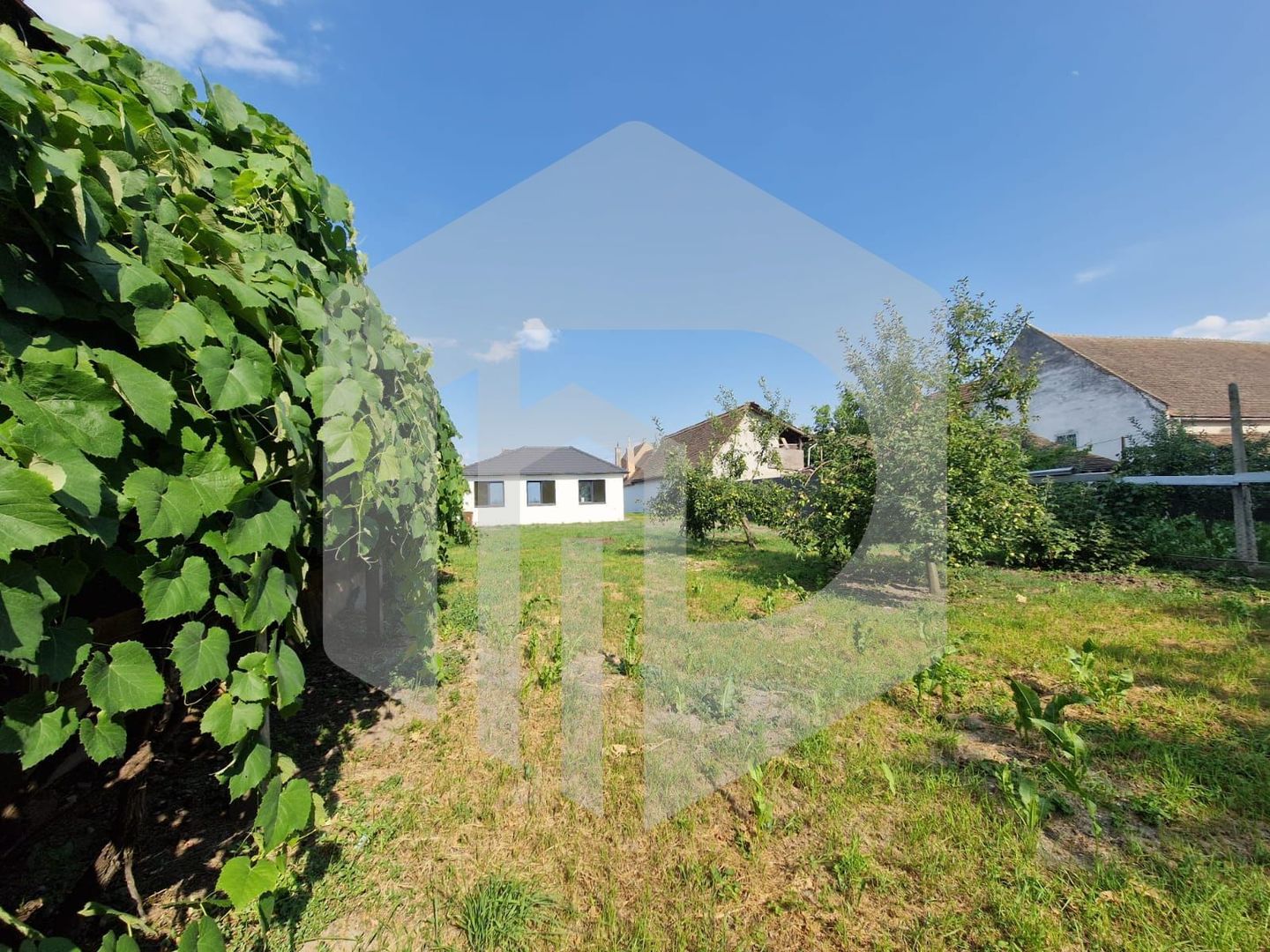 Casa Single | 191 mpu | Pivnita | 4 Dormitoare | Cristian | Centru - Poză 8