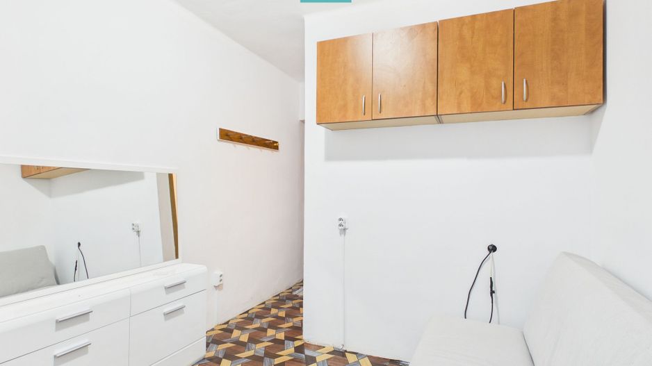 Garsonieră în Confecții de vânzare - Poză 2