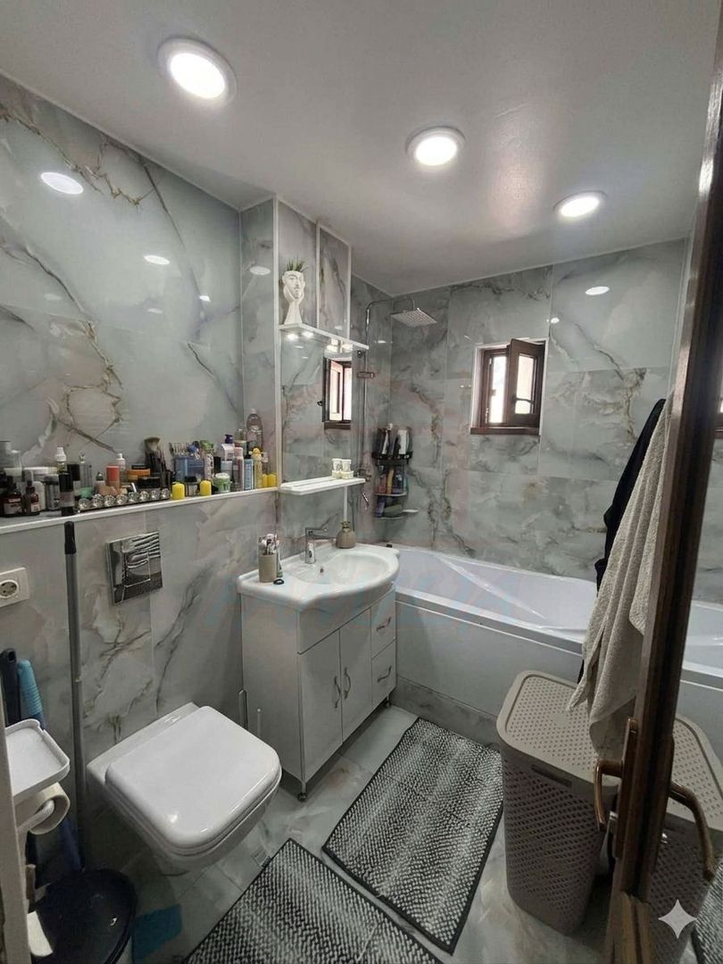 Vanzare apartament 2 camere, Micro 20, 57 mp, 82.000 EURO - Poză 8