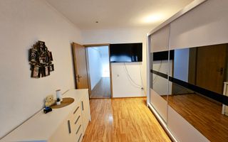 Apartament 3 camere, cu scara interioara, et.2, zona Kaufland Cetate - Poză 10