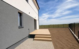 COMISION 0! Duplex finalizat. 5 camere, 3 bai. Panouri fotovoltaice. - Poză 3