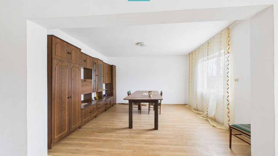 Casă modernă P+1, cu magazin, lângă orașul Sebiș - Poză 11