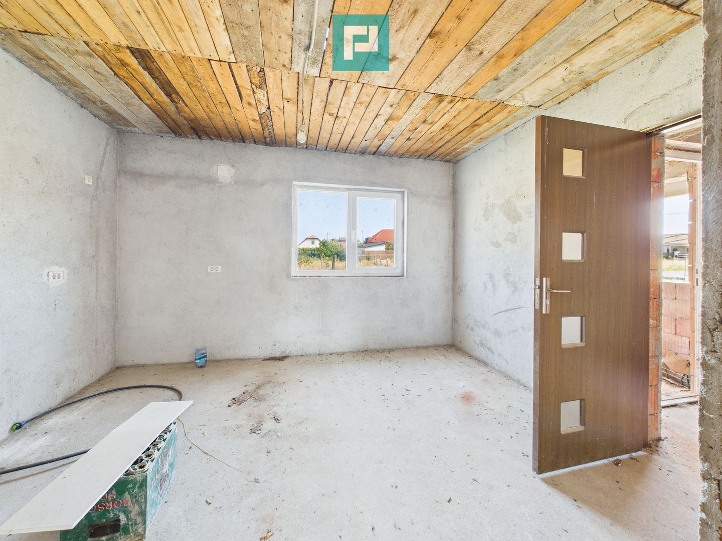 Casa la gri in Frumuseni - Poză 7