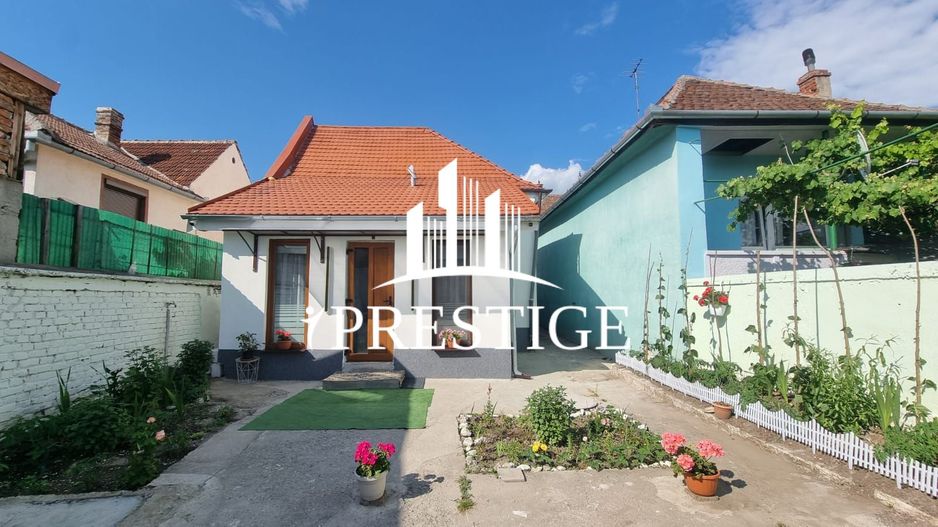CASĂ DE VÂNZARE ÎN SIBIU TEREZIAN | 4 CAMERE | 2 BĂI | CURTE - Poză 2
