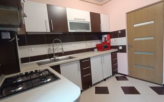 Apartament cu 3 camere de vânzare – Strada Frunzei, cartier Turnișor - Poză 6