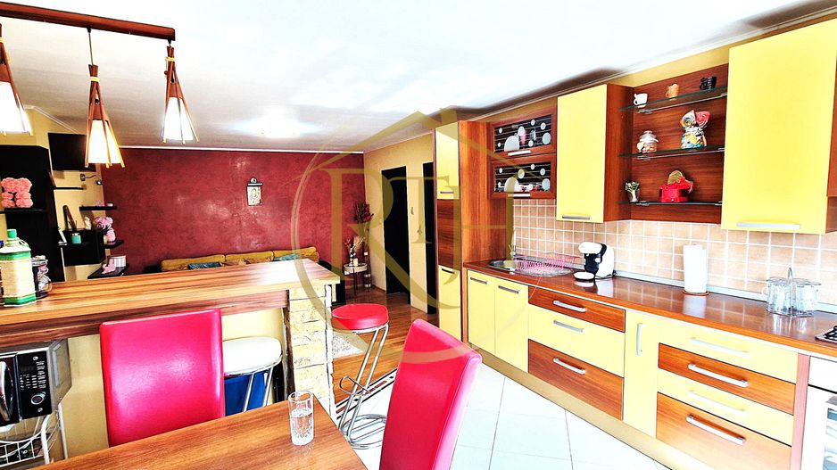 Apartament modern cu 2 camere de închiriat, etaj 2/3,  Giroc -zona Planetelor - Poză 9