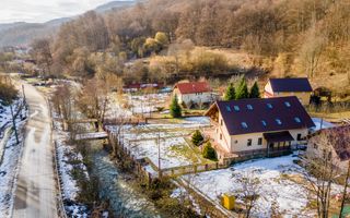 Vilă pentru investiții în Moneasa - Poză 10