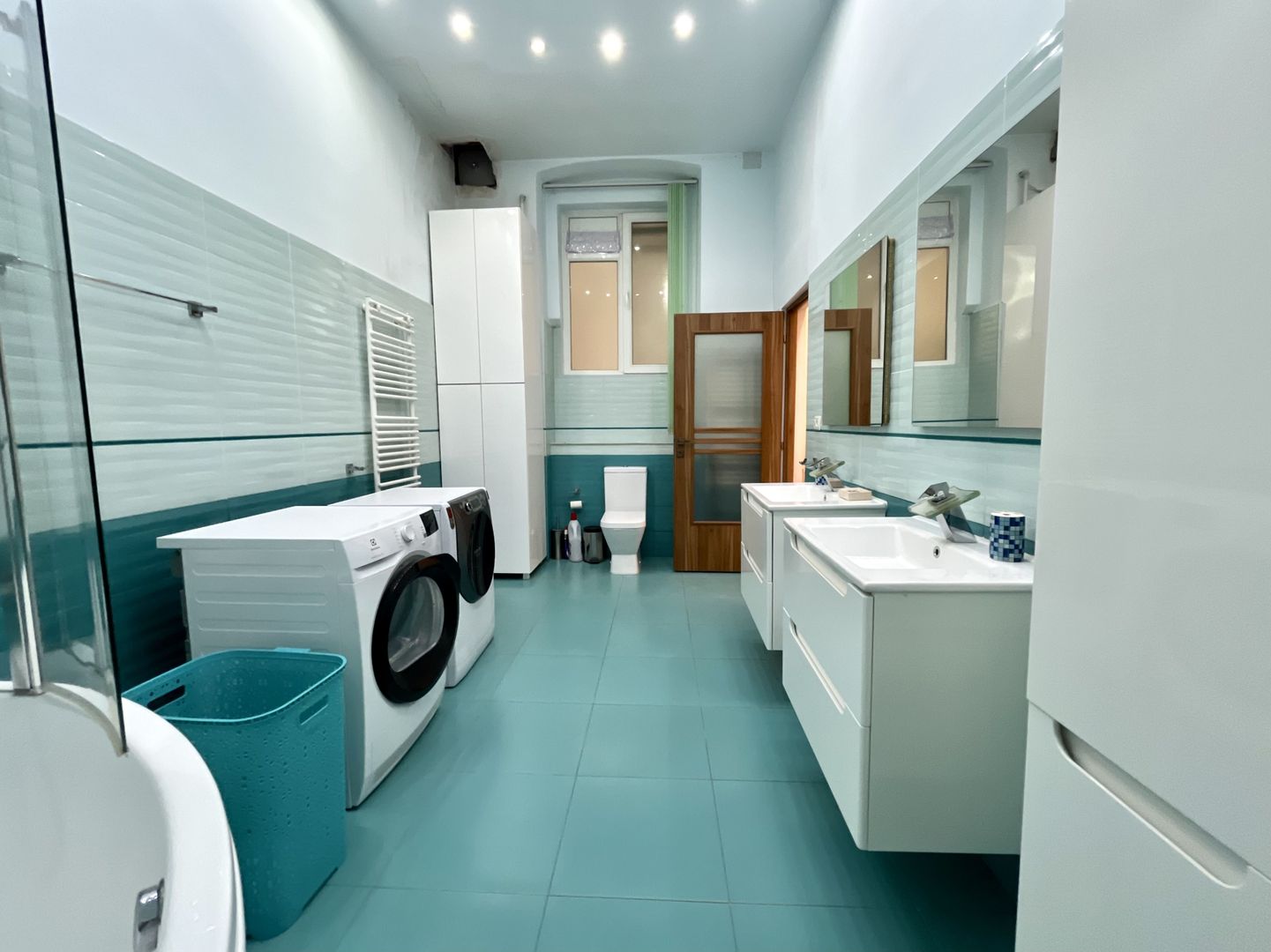 Un colț de istorie cu confort modern, zona Central- Piața Libertății - Poză 11