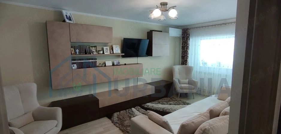 Apartament 3 camere, decomandat, 80 mp, etaj 1, zona centrala Tomesti - Poză 1
