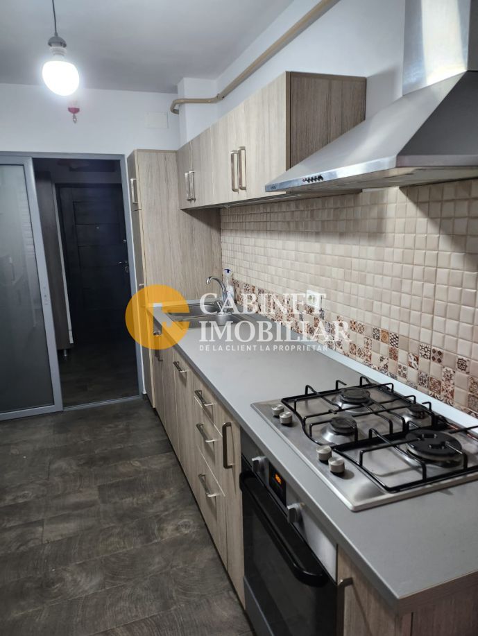 2 Camere Decomandat - Etaj Intermediar - Rond Podu Ros - Poză 3