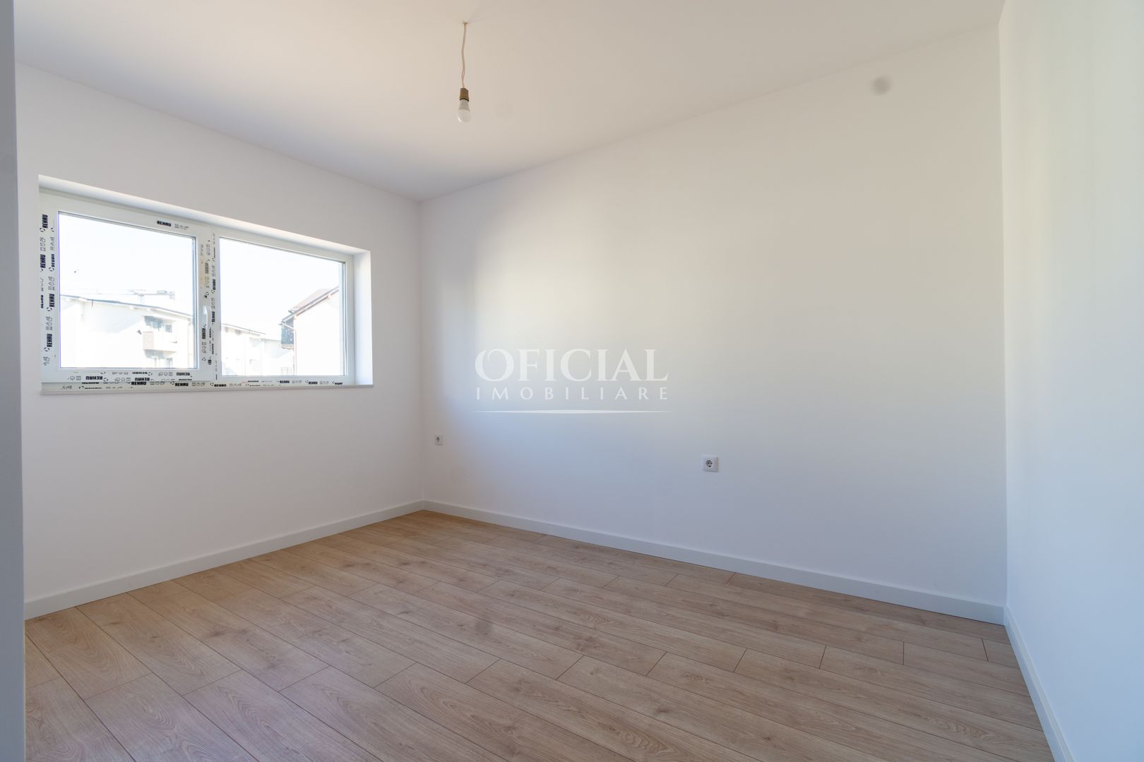 Dezvoltator | Apartament 3 Camere | 68 mp | 2 Bai | Zona Eroilor - Poză 2
