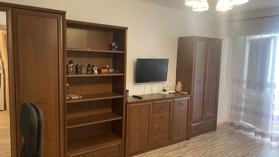 Garsonieră 42 mp, etaj mic, bloc reabilitat, Vitan Mall - Poză 7