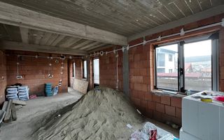 Duplex de vanzare 4 camere, 2 bai, teren 240 mp, intrare Chinteni - Poză 9