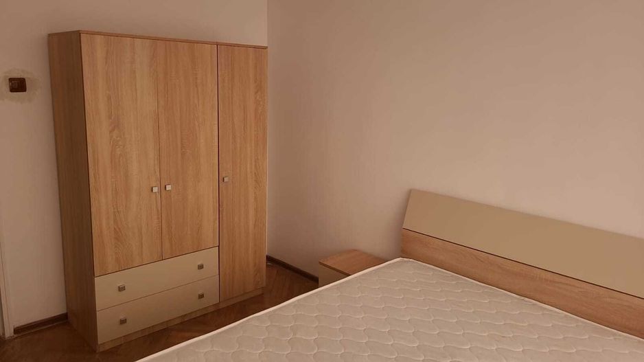 Inchiriere apartament 2 camere - Poză 3