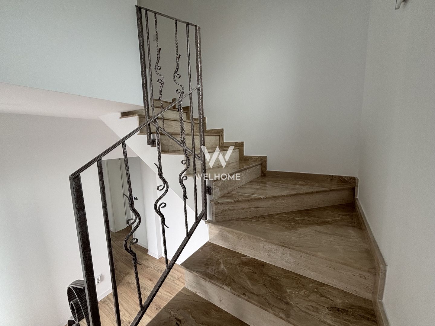 Casa cocheta 4 camere in Selimbar Triajului - Poză 18
