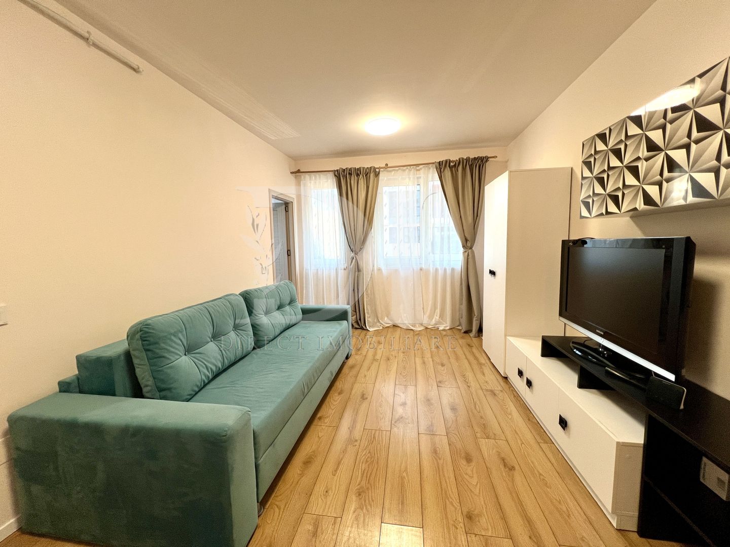 Apartament doua camere / Parcare  / Zona Parcul Poligon - Poză 3