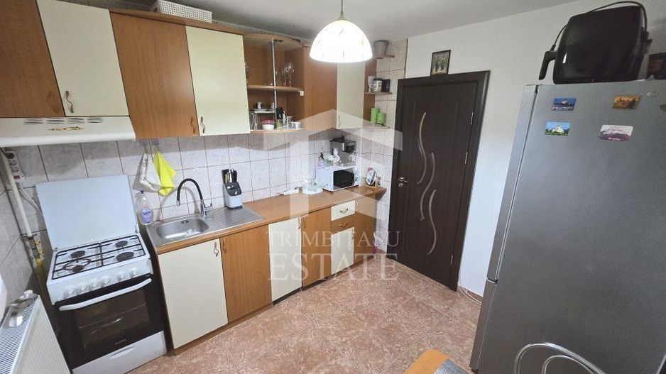 INEL I - Apartament cu centrala pe gaz, loc de parcare si pod de 60 mp - Poză 22