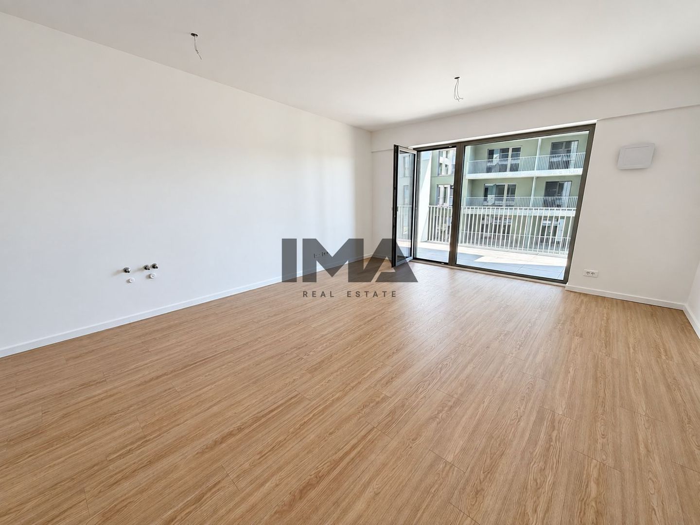 Apartament nou cu 2 camere | Balcon de 11 mp | Confort premium - Poză 3