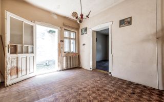 Casă solidă din cărămidă cu potențial EXCEPȚIONAL pe Calea Timișorii - Poză 4